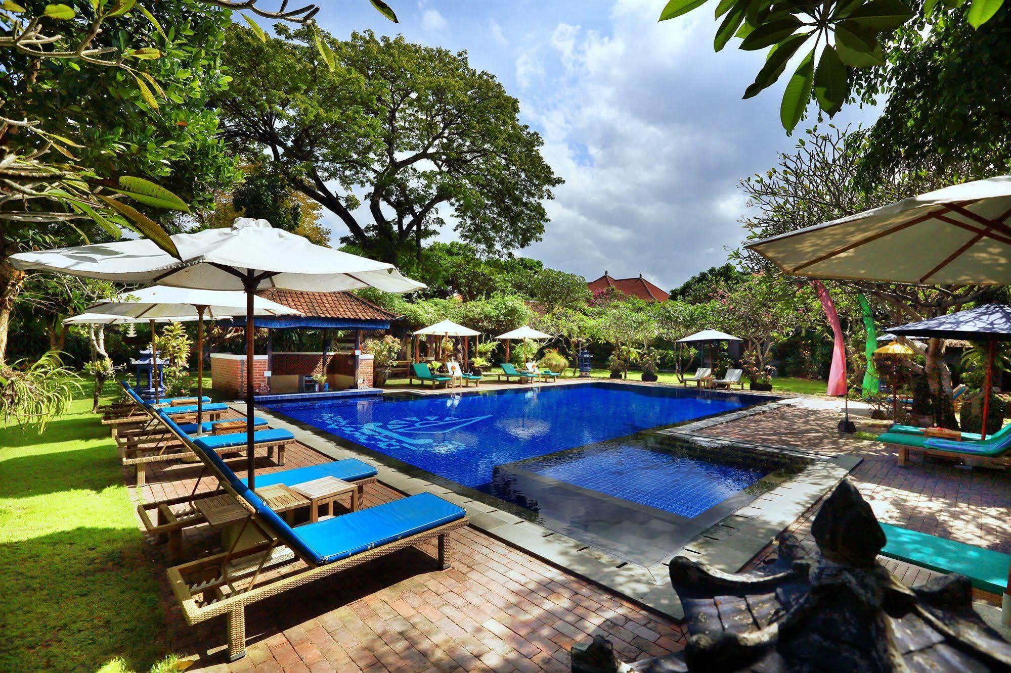 Laghawa Beach Hotel&Villa Sanur Exterior foto